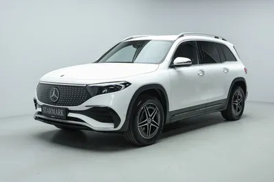 Mercedes EQB250+